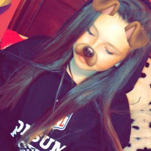 Meet your Posher, Lizzie